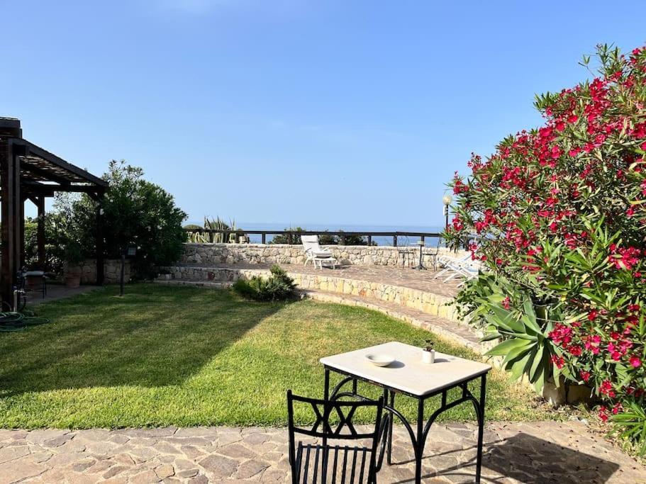 Villa Sebastian- Incomparabile Vista Sul Mare Plemmirio Ngoại thất bức ảnh